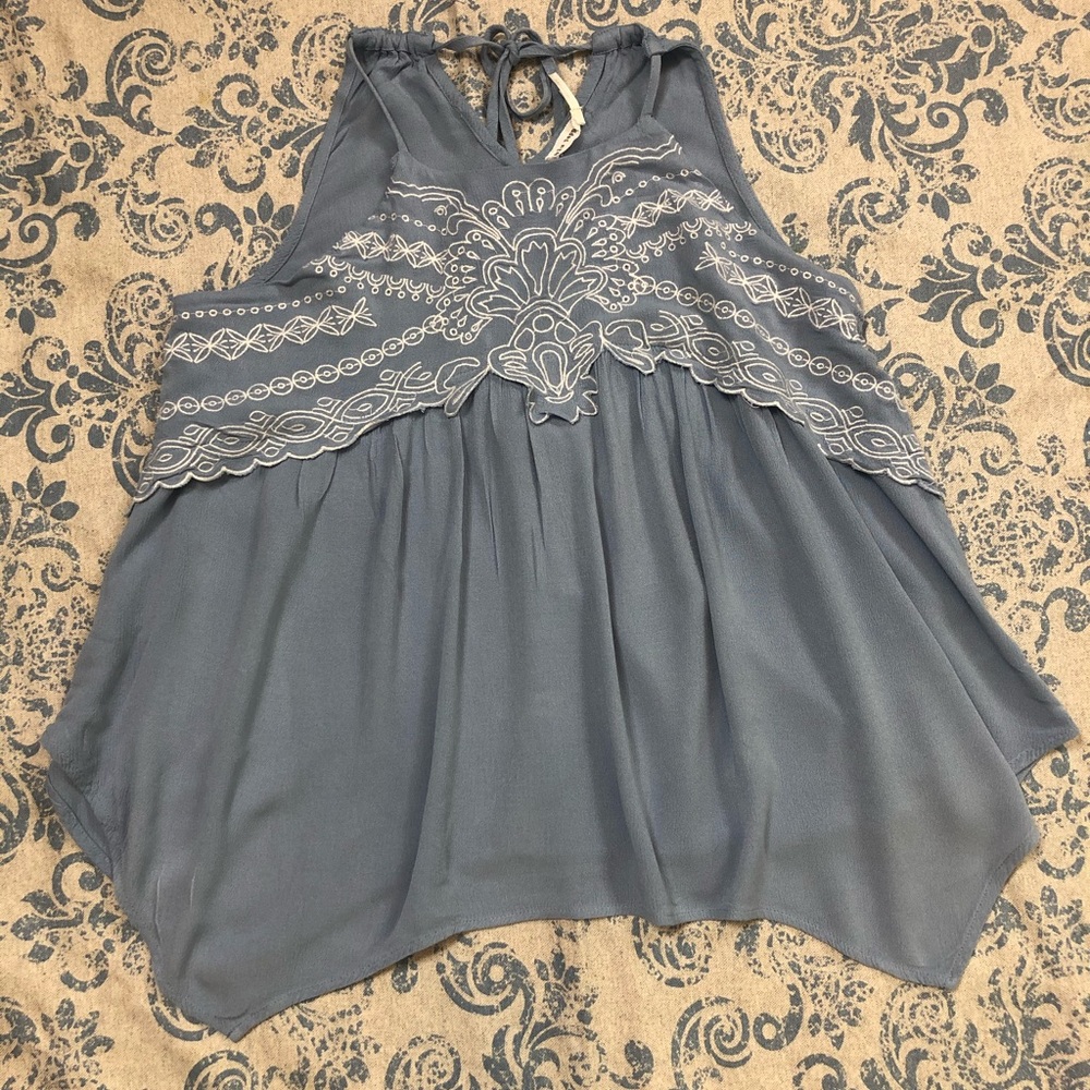 Blu Pepper Embroidered Chambray Blue Tank